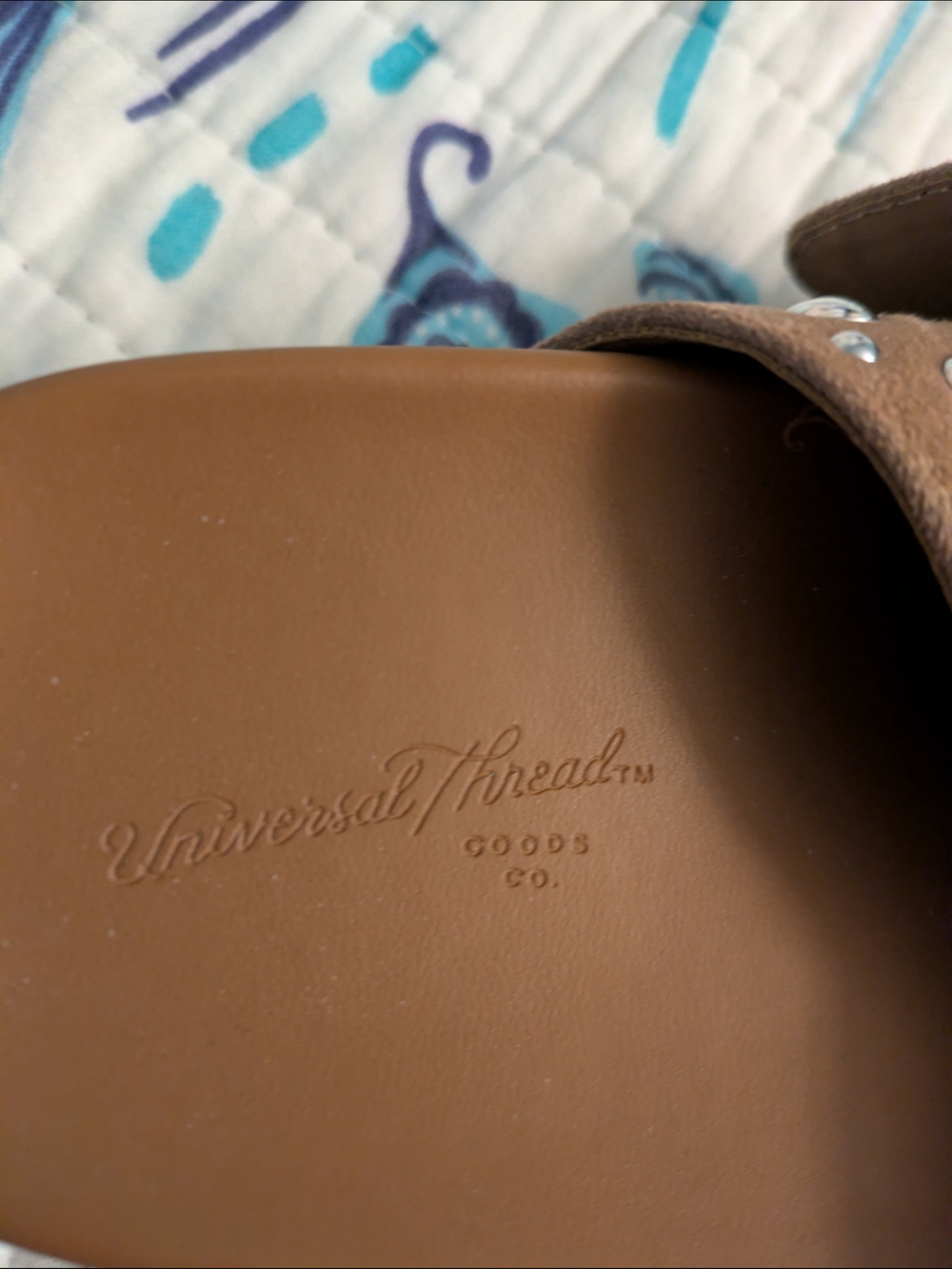 Universal Thread Slide Sandals - - Picture 3 of 4
